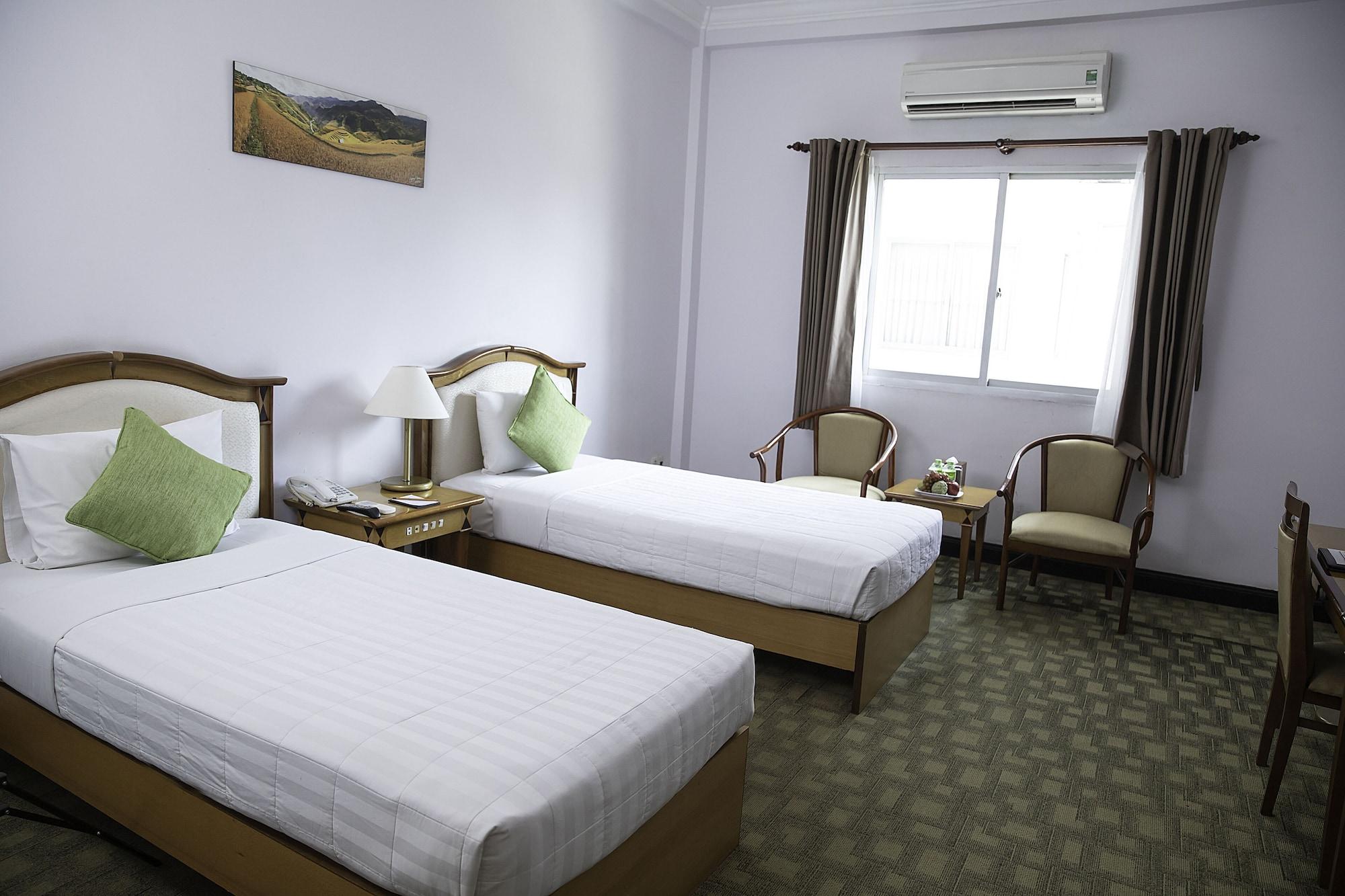 Liberty Hotel Saigon Parkview Ho Chi Minh City Exterior photo