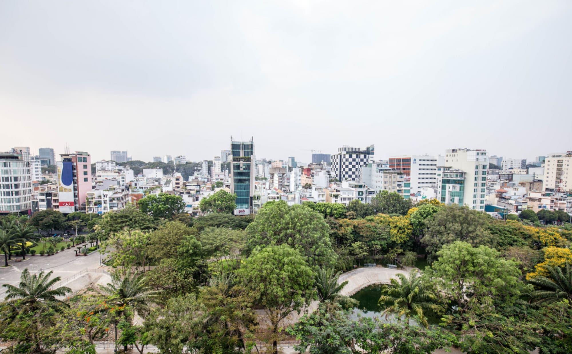Liberty Hotel Saigon Parkview Ho Chi Minh City Exterior photo
