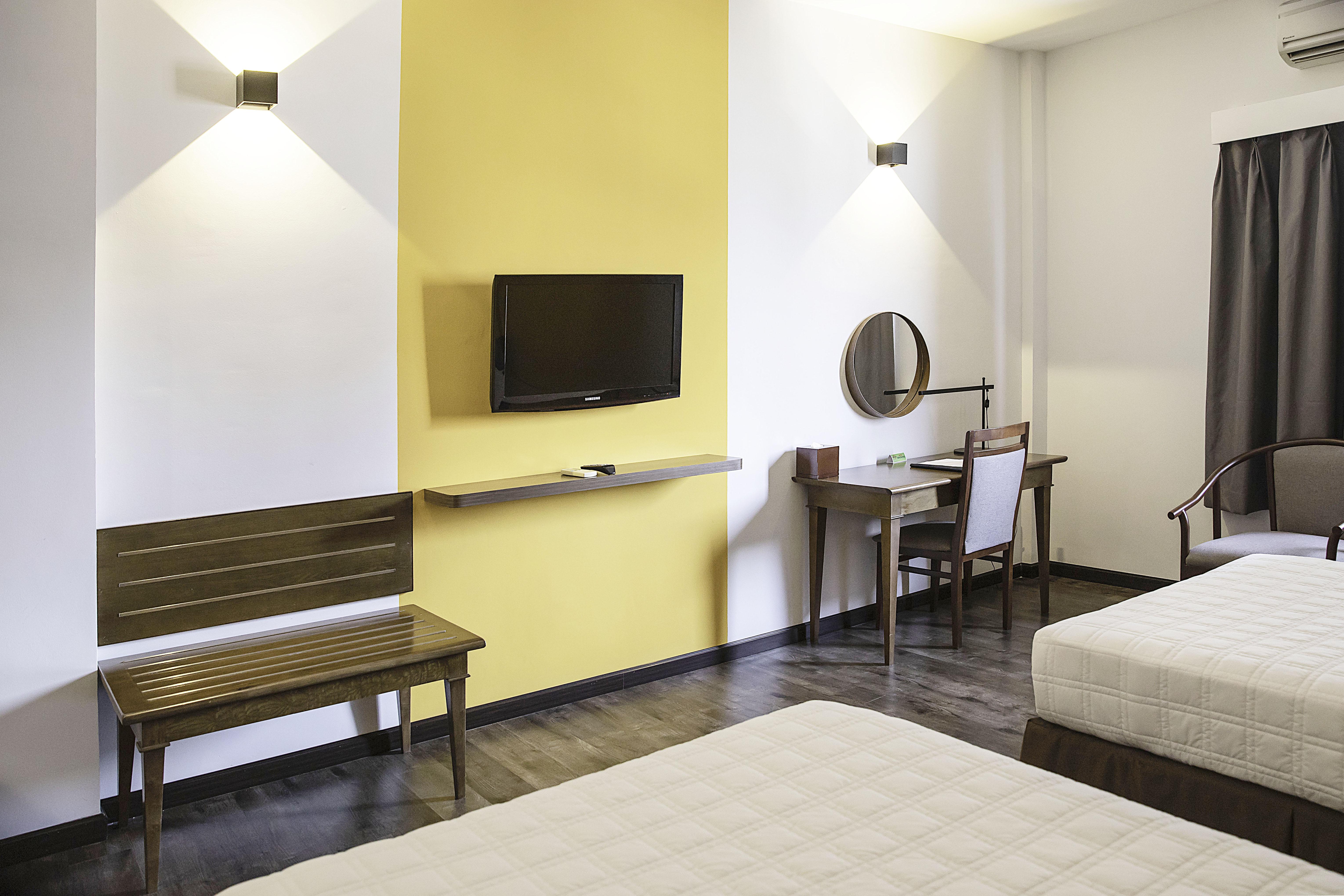 Liberty Hotel Saigon Parkview Ho Chi Minh City Exterior photo
