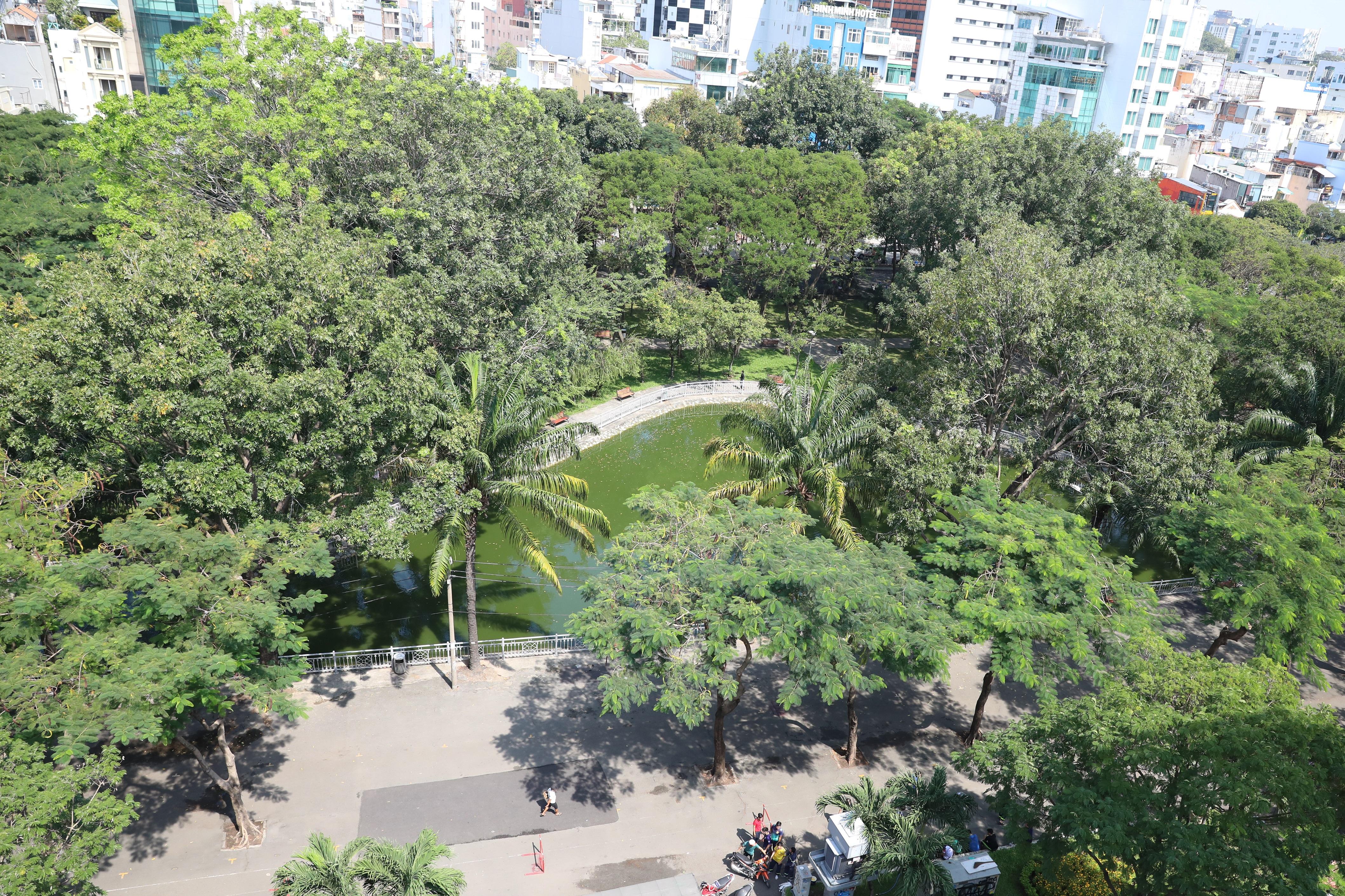 Liberty Hotel Saigon Parkview Ho Chi Minh City Exterior photo
